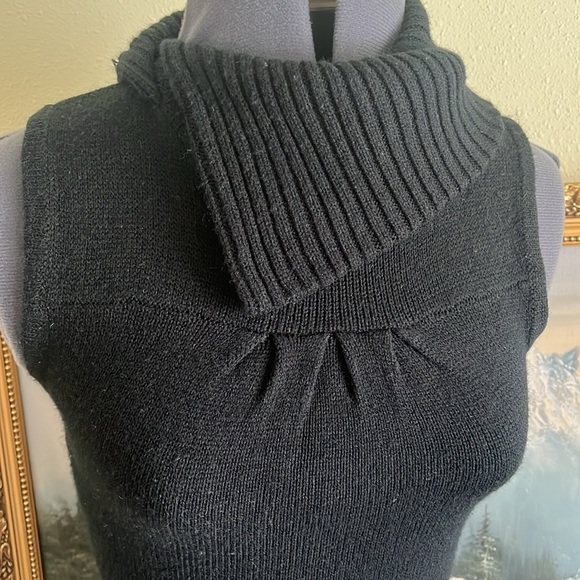 Black Mini Sweater Dress Red Paint - Picture 2 of 6